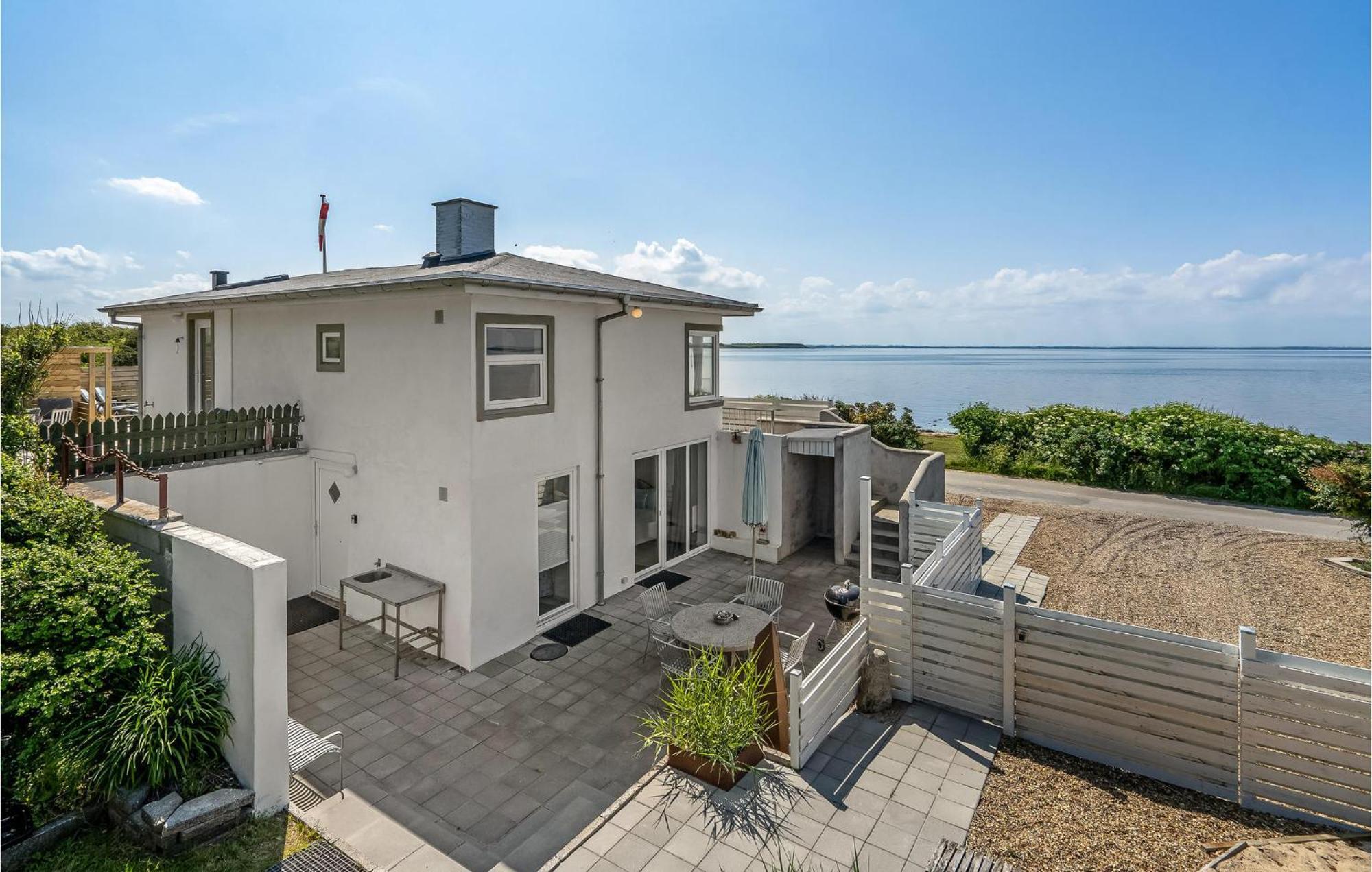 Lovely Home In Spottrup With Wifi Lihme Exterior photo